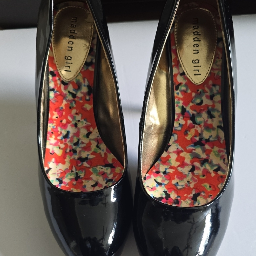 Madden Girl Black Heels with Glossy Finish